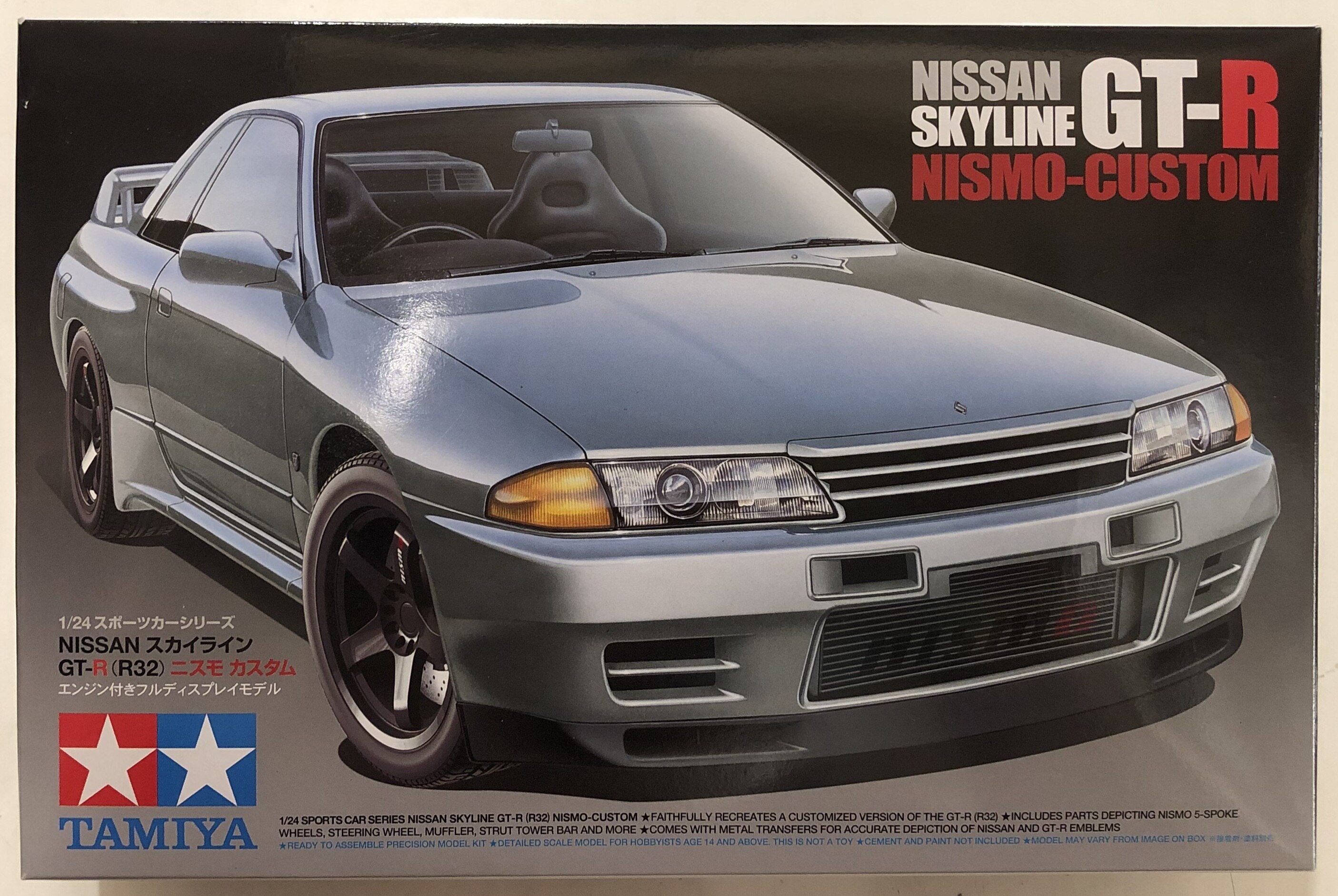 プラモデル完成品 タミヤ 1/24 ニッサンスカイラインGT-R（R32）ニスモ