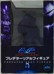 AVP Predator Real Figure