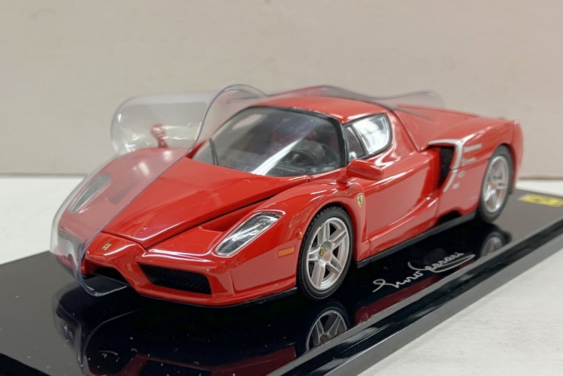 京商 1/43 Ferrari ENZO(TEST CAR/RED) 05001T | まんだらけ Mandarake