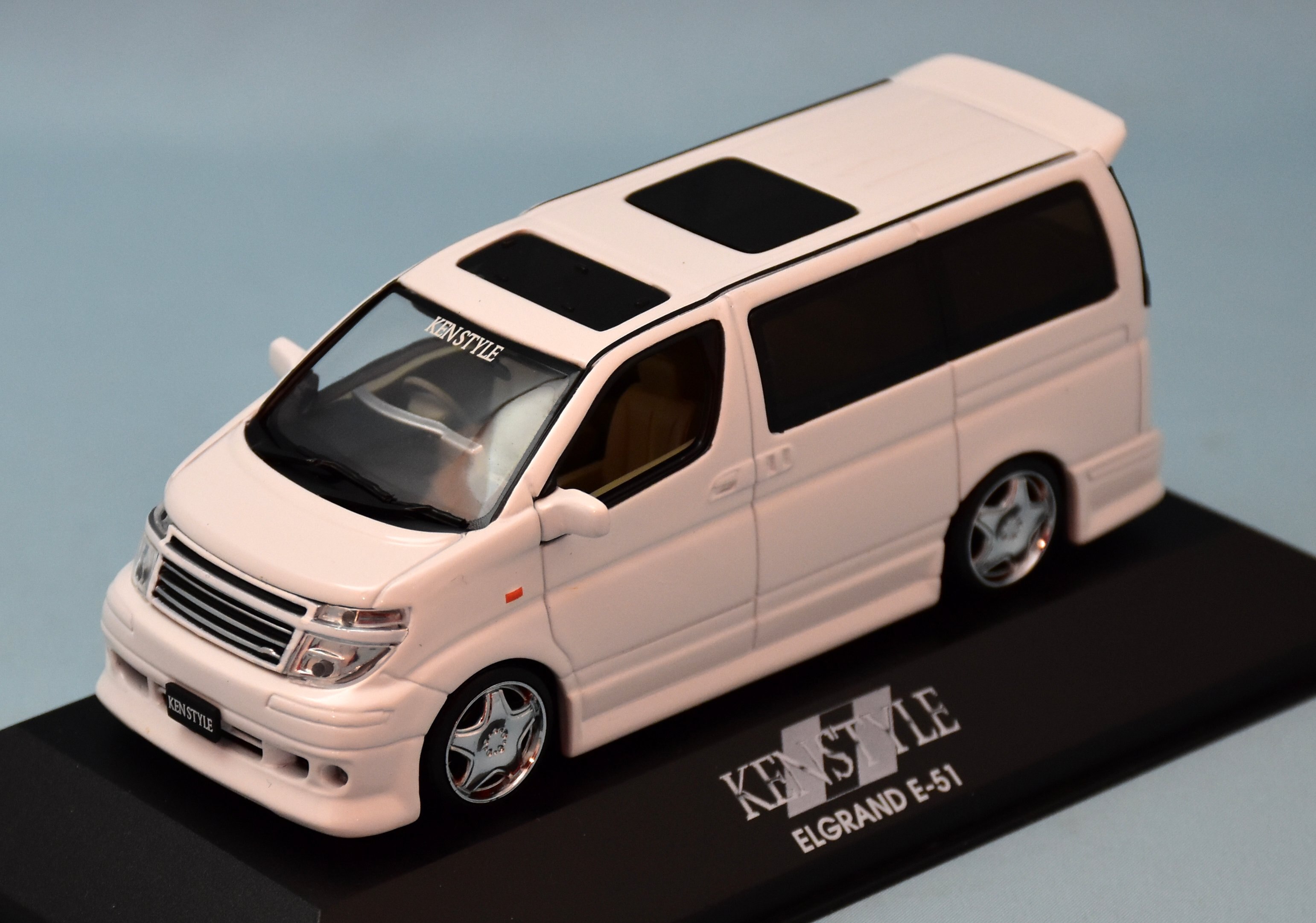 日本製/今治産 1/43 日産 エルグランド e51 Ken style ケンスタイル