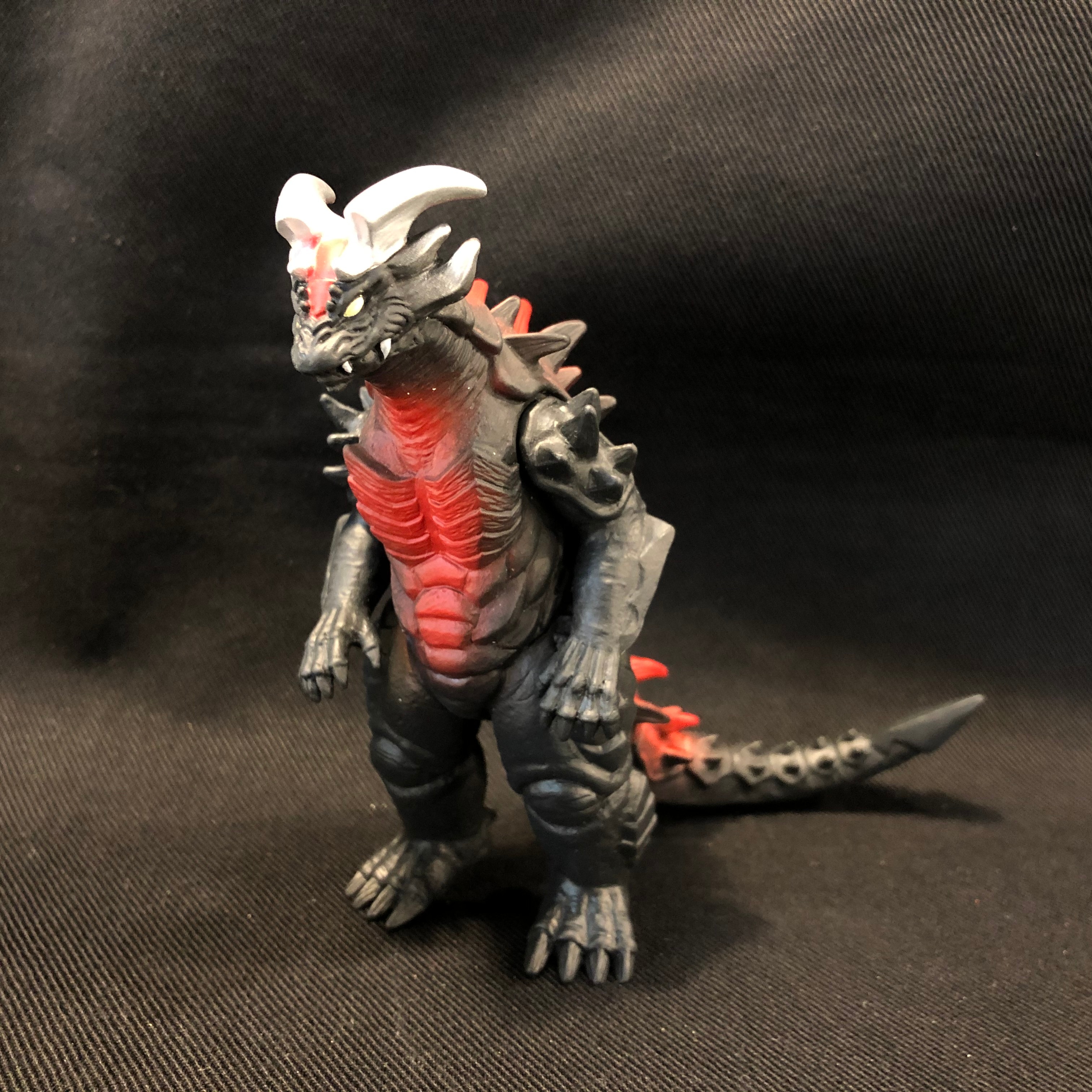 バンダイ ウルトラ怪獣シリーズ ヘルベロス 107 まんだらけ Mandarake
