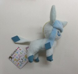 カバンに付けられるヌイグルミ2/アイラブイーブイ