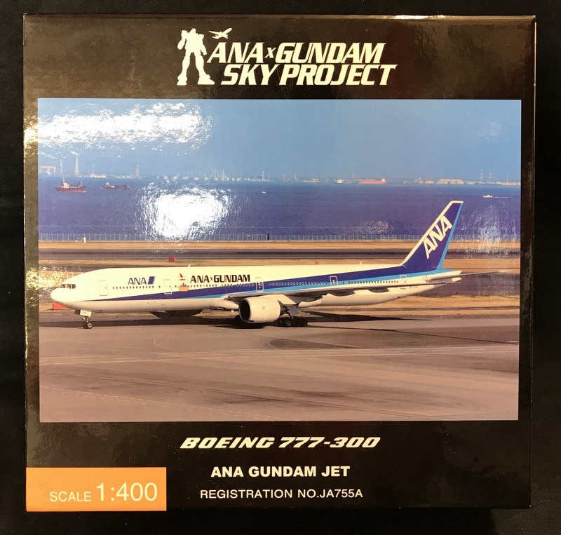 ANA Trading 1/400 BOEING 777-300 ANA GUNDAM JET JA755A NH40053