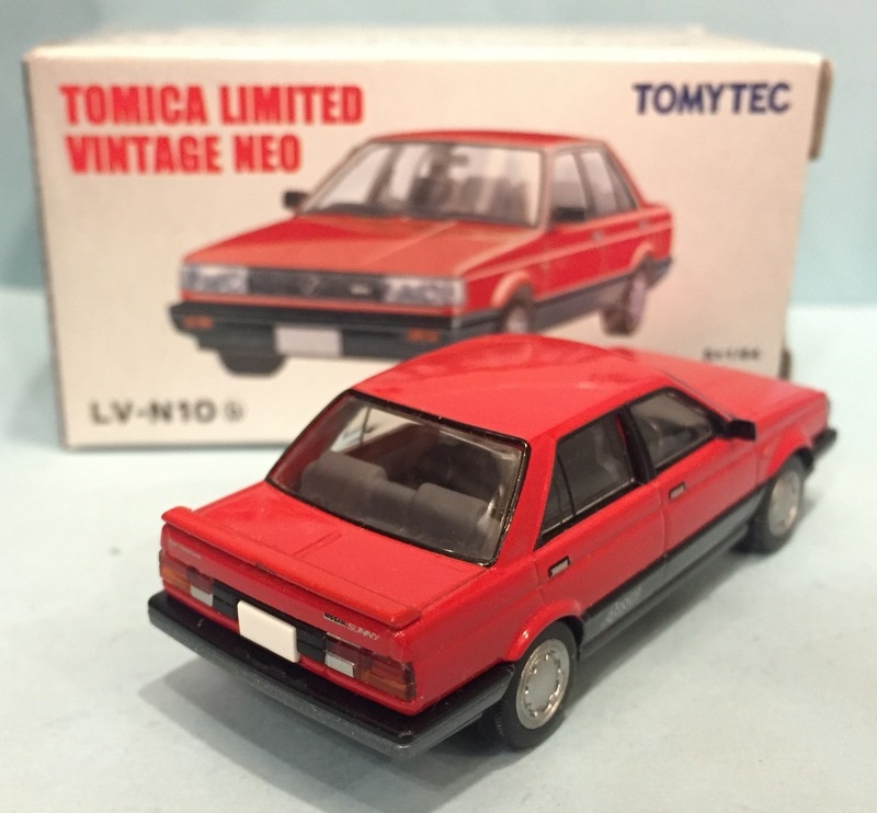 nissan sunny tomica