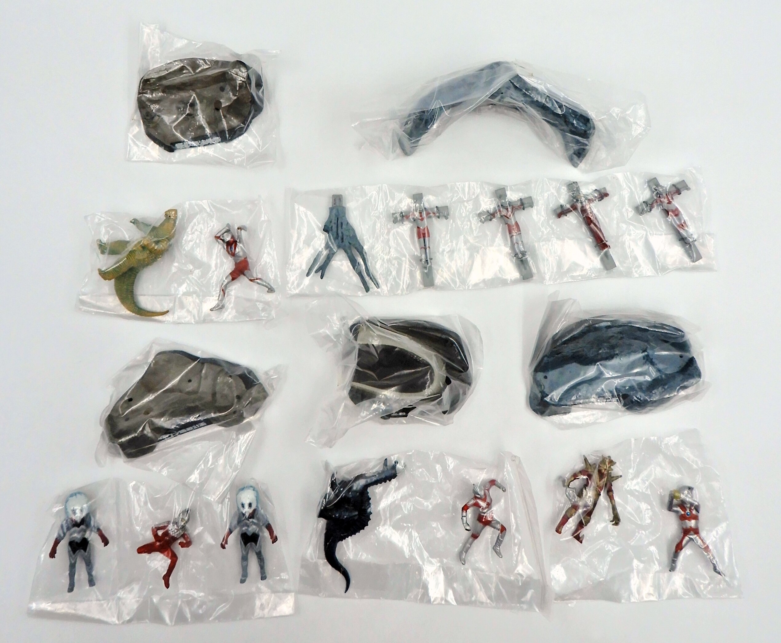 ウルトラ怪獣戯画セット 一部ジャンク品 - フィギュア