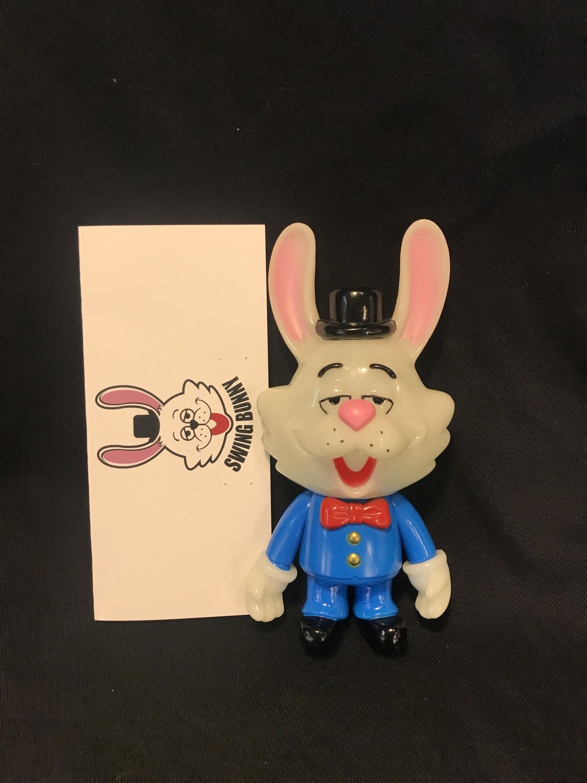 SWING TOYS SWING BUNNY 蓄光カラー | ありある | まんだらけ MANDARAKE