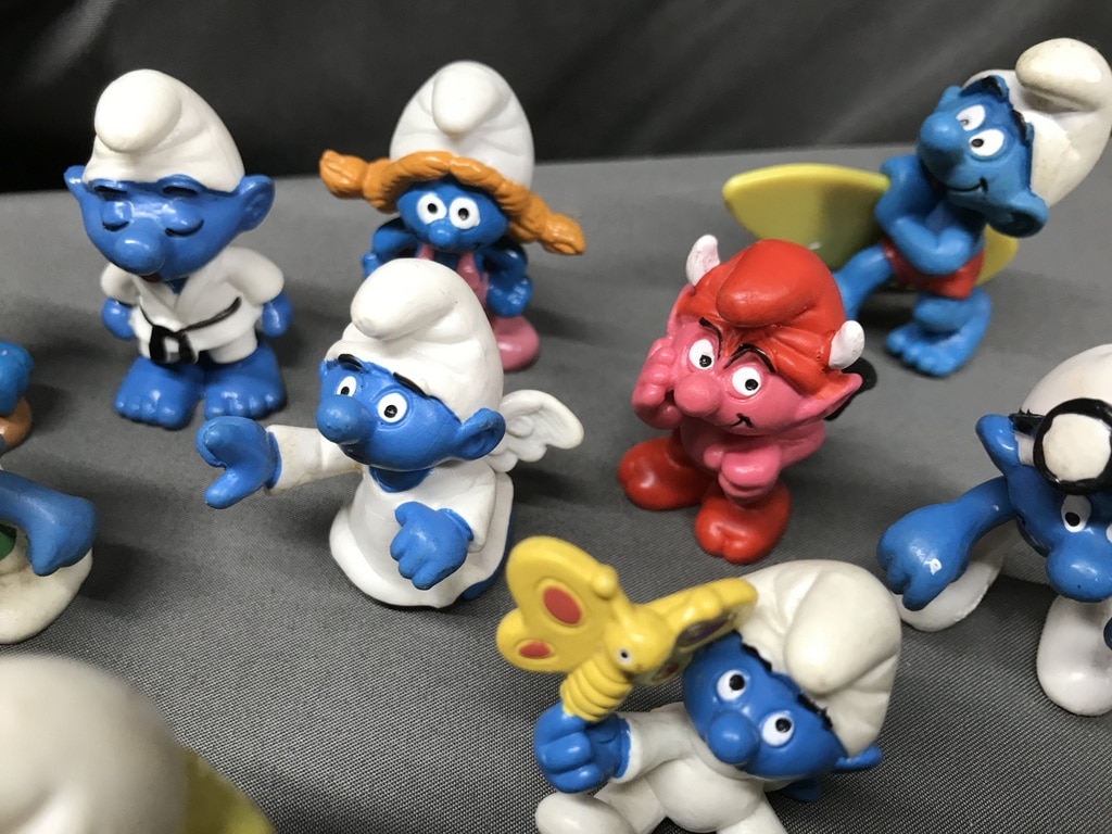 Sold at Auction: Vintage Smurf Toys