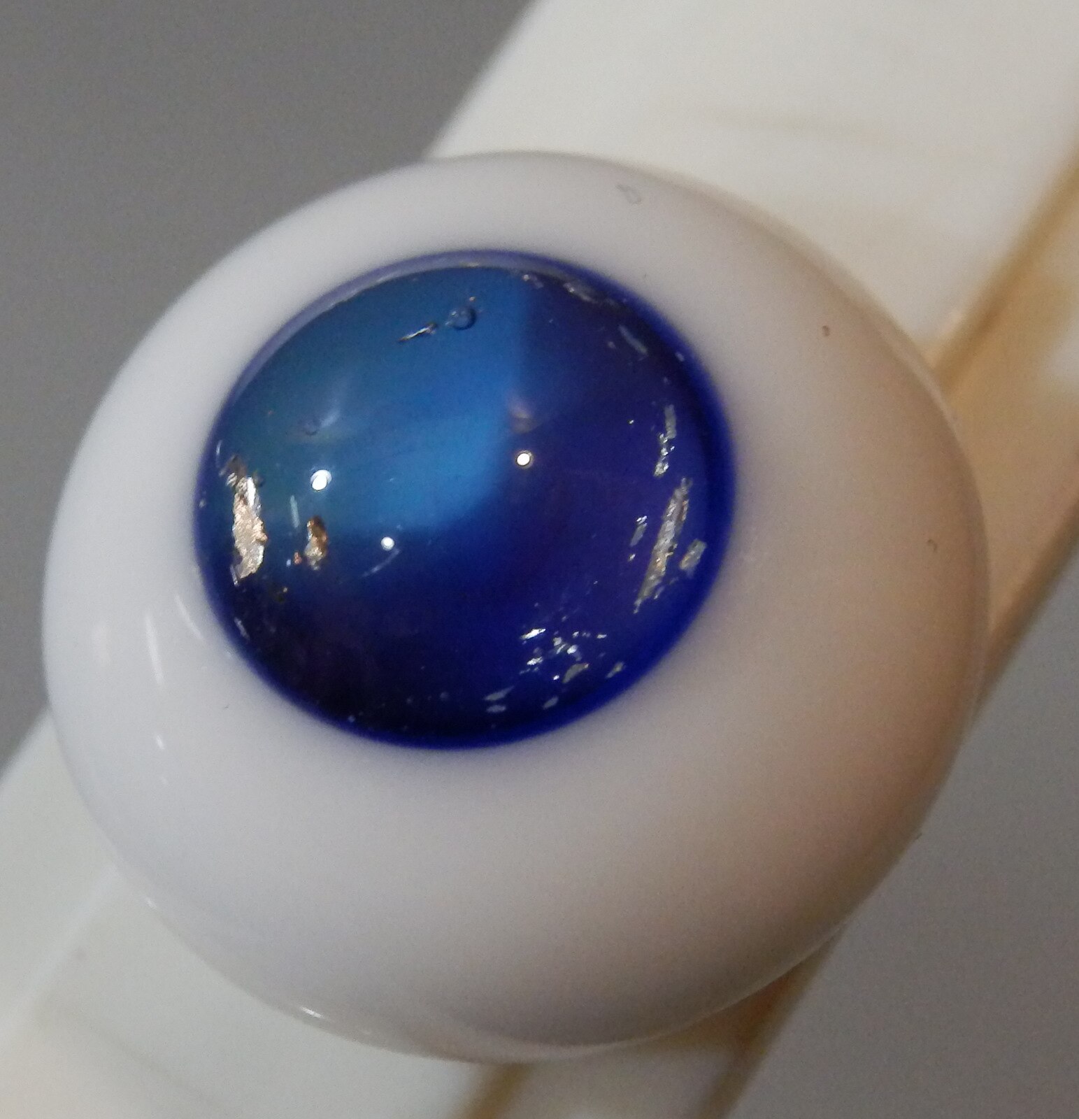 MIYABI GLASS EYE STUDIO ピンクにゴールドラメ16mm-