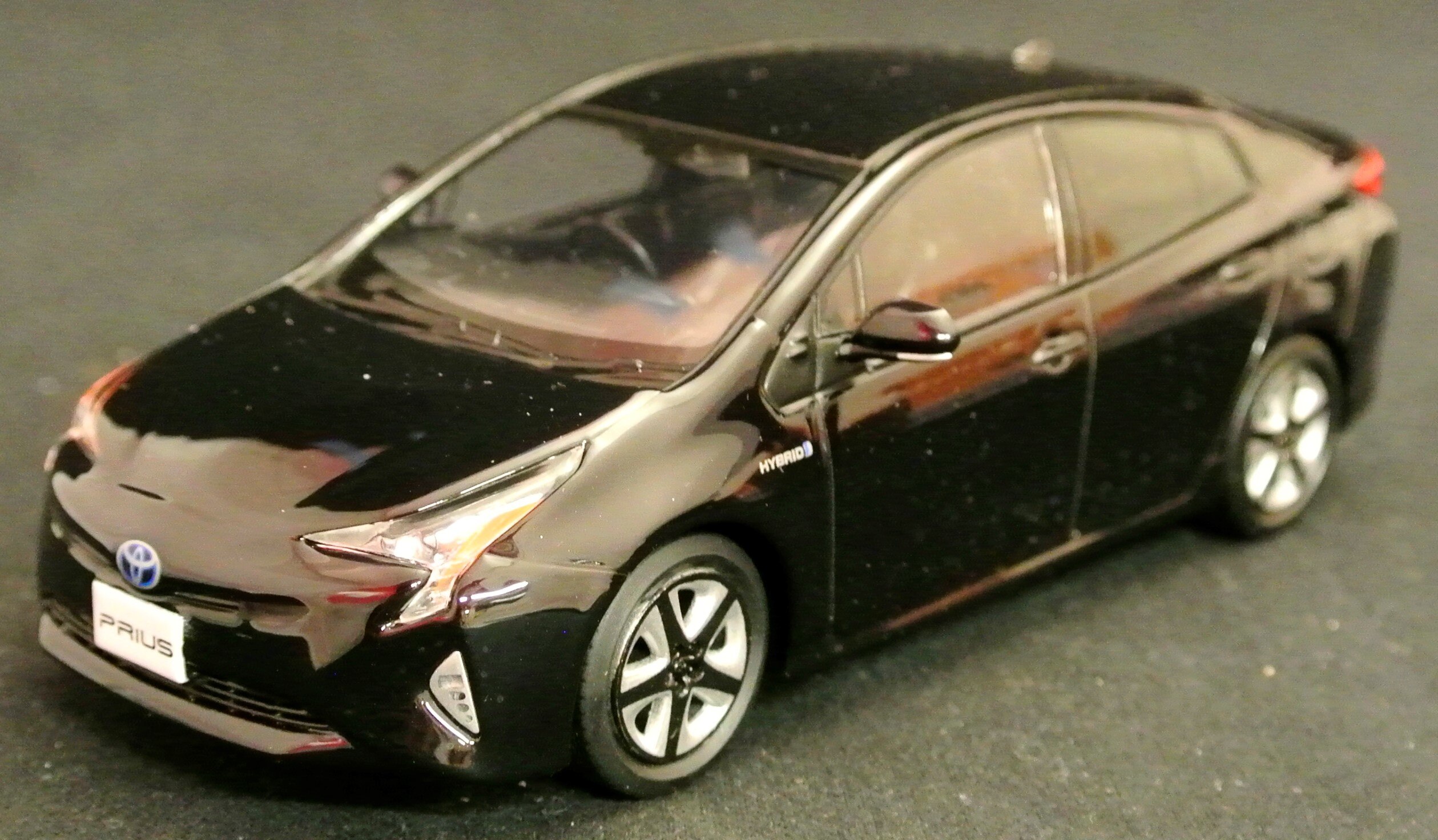 トヨタディーラーネッツ 1 30カラーサンプルカー Prius Impossible 5218 アティチュードブラックマイカ 5 218 まんだらけ Mandarake