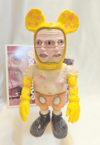 KAIJU TAN MICKEYMAN SPONGEBROS