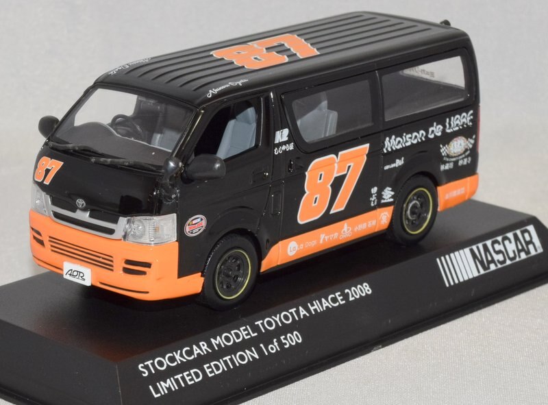 ミニカー 1/43 京商 トヨタ ハイエース NASCAR STOCKCAR MODEL TOYOTA