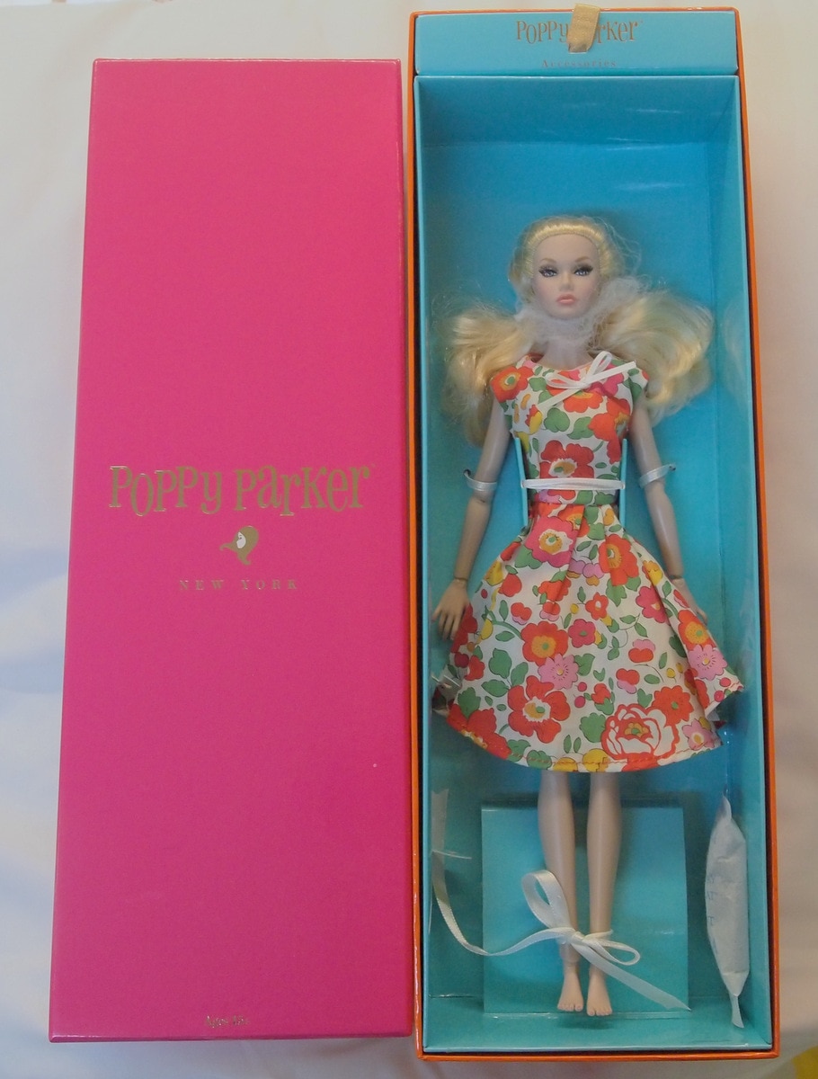 Integrity Toys Poppy Parker The City Sweetheart Collection Peach