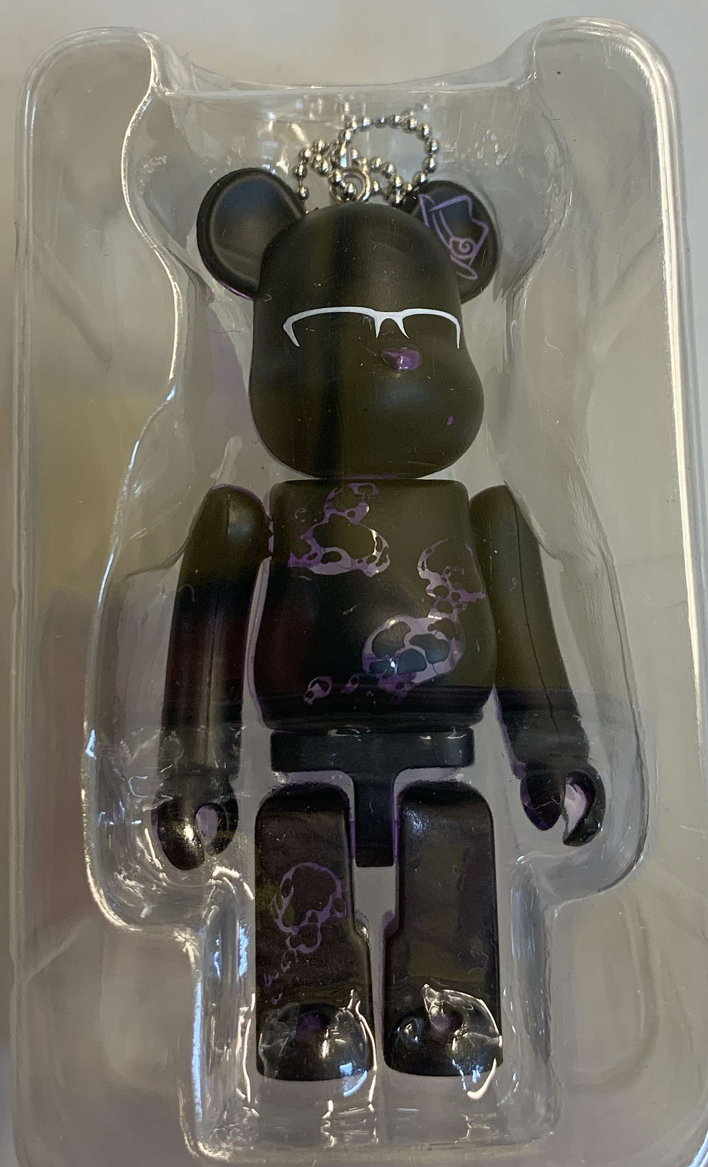 twisted wonderland bearbrick