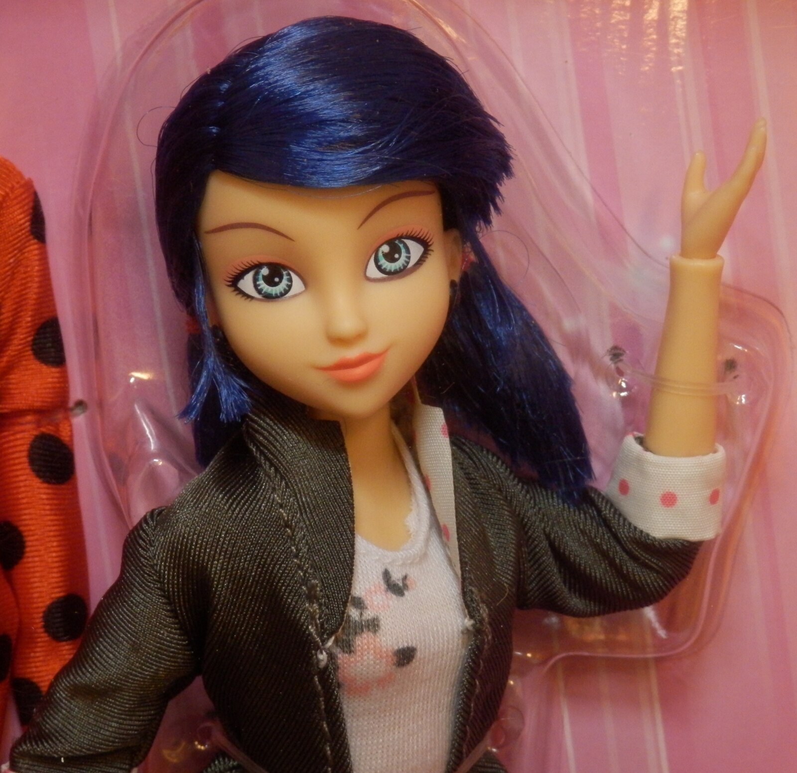 Playmates Toys Miraculous Ladybug Superhero Secret Marinette With Ladybug Fashion Outfit まんだらけ 