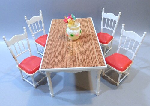 タカラ 2代目リカちゃん 白い白い家具セット ダイニングテーブル