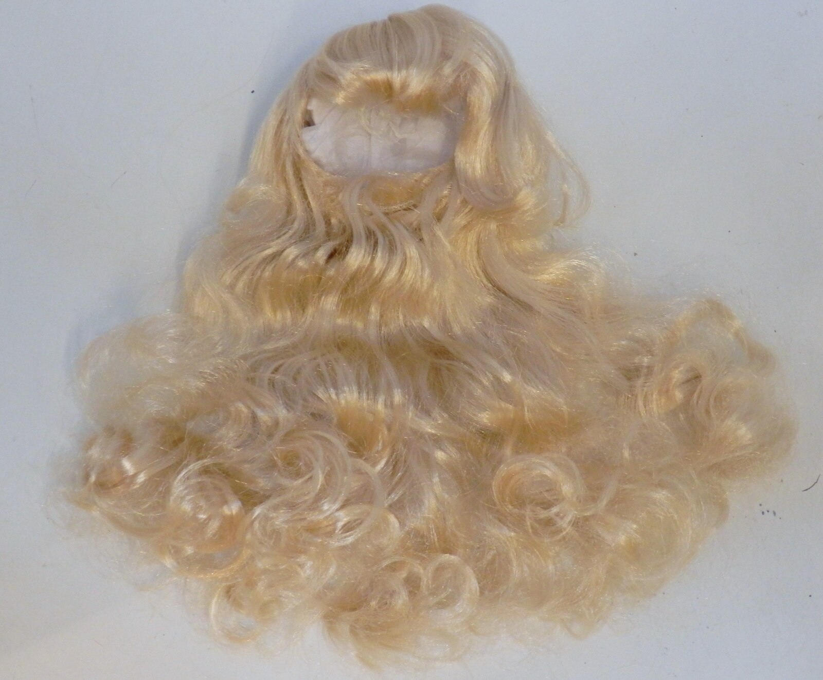 used doll wig sd slightly larger wave long hair platinum blonde