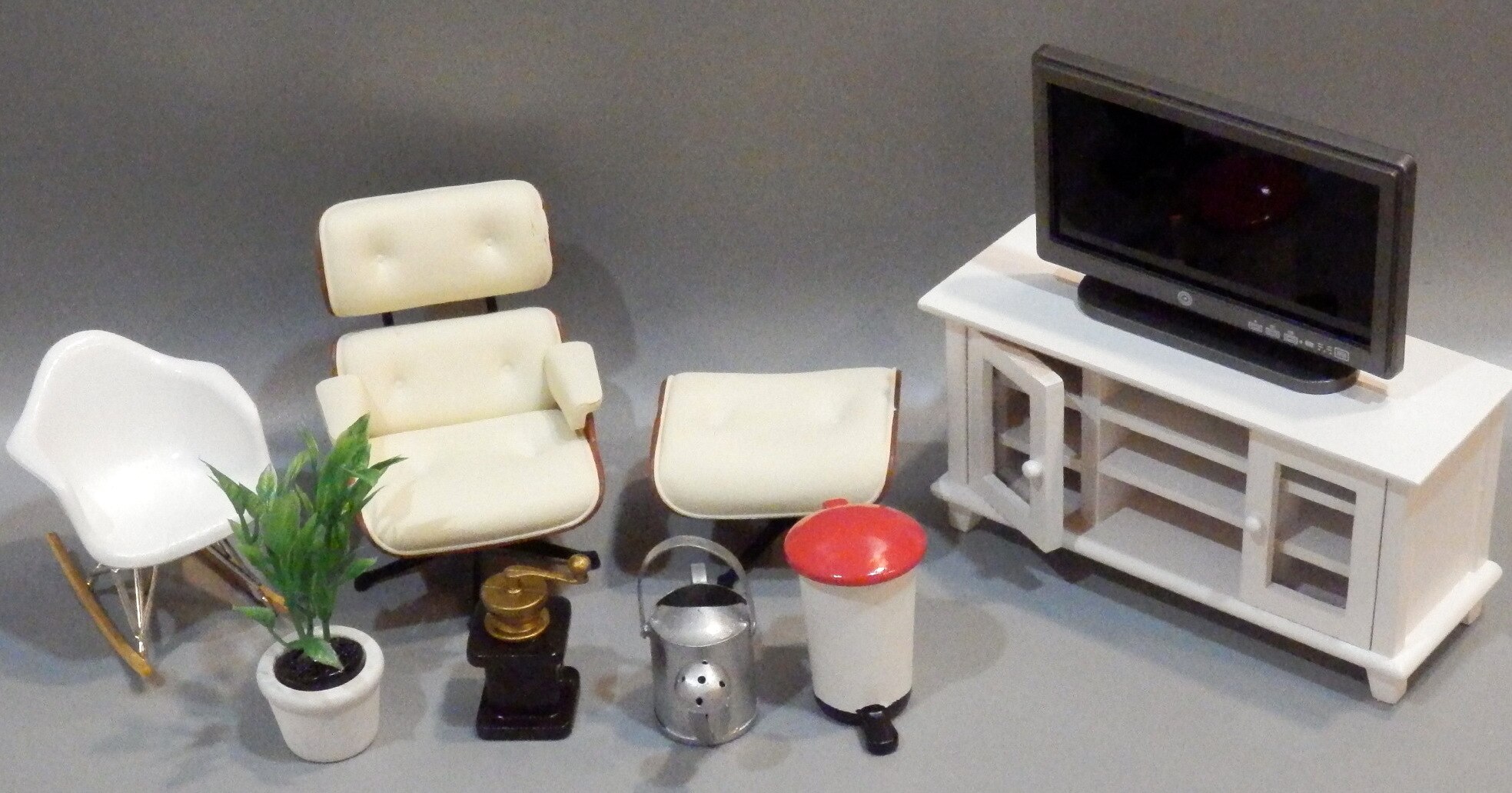 1 12ドールサイズ オビツ11など ドール用家具 リビング家具小物セット まんだらけ Mandarake