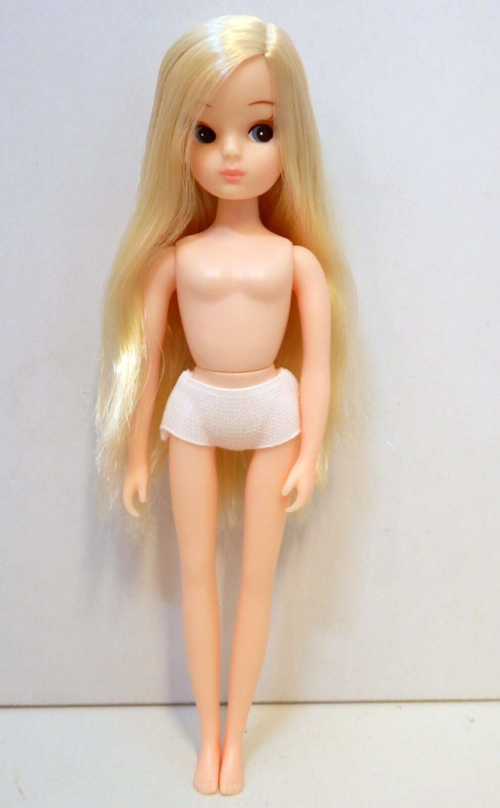 【日本製】リカちゃんフレンド　みほちゃん　初代風前髪ストレート　リカちゃんキャッスル製 人形