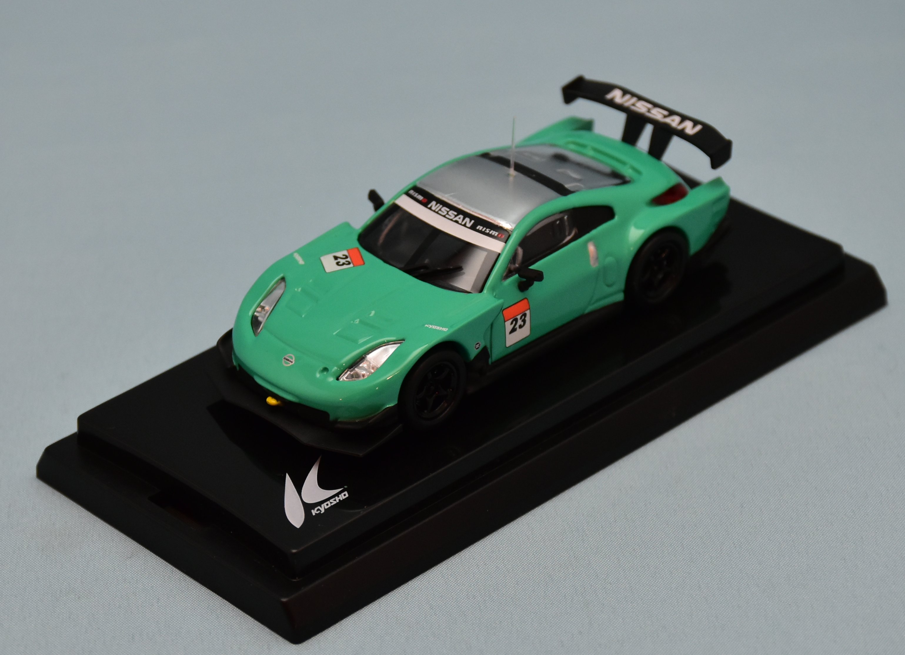 【当店一番人気】 〇1/64 京商 緑 Z FAIRLADY 寂しく EDITION SPECIAL 乗用車