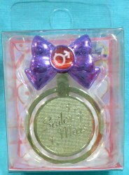A ribbon clip / Sailor Moon 