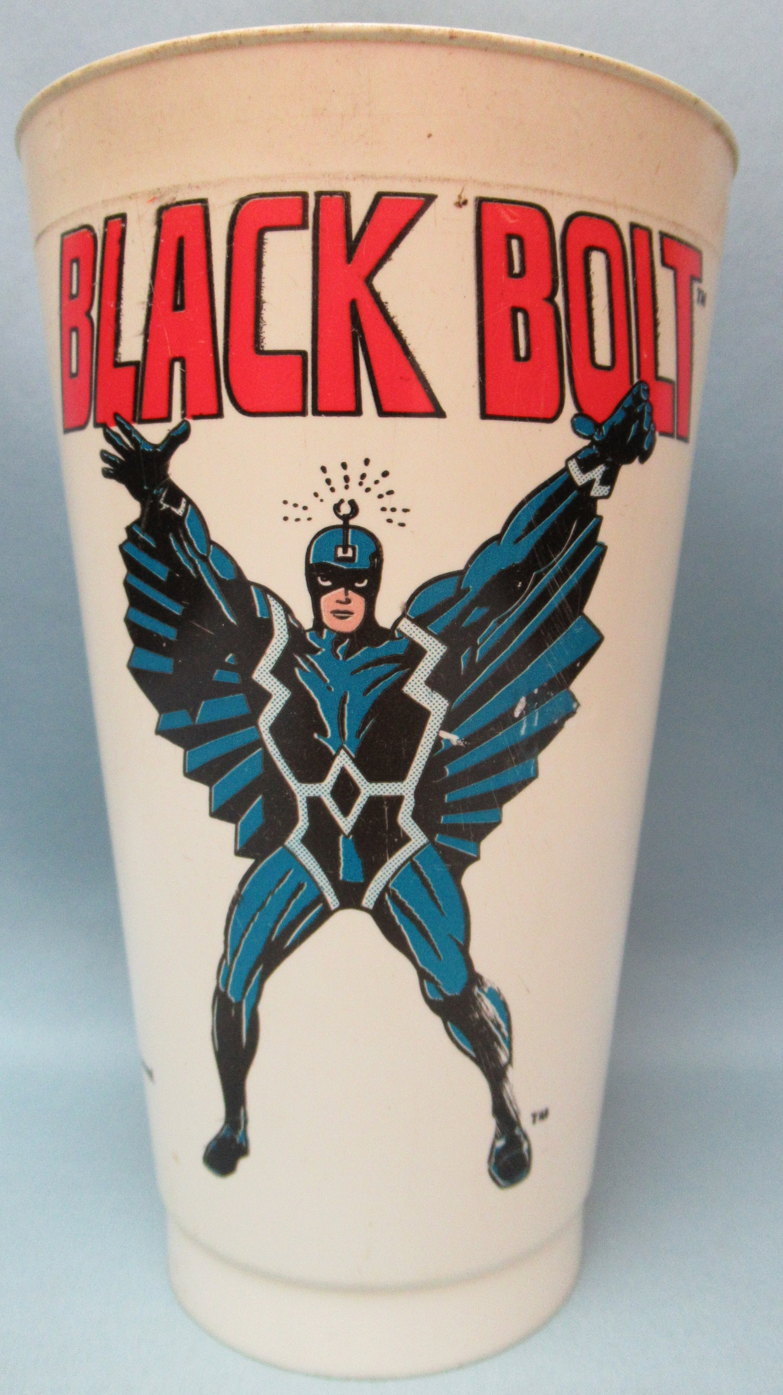 7elevenplasticcupblackbolt1975years
