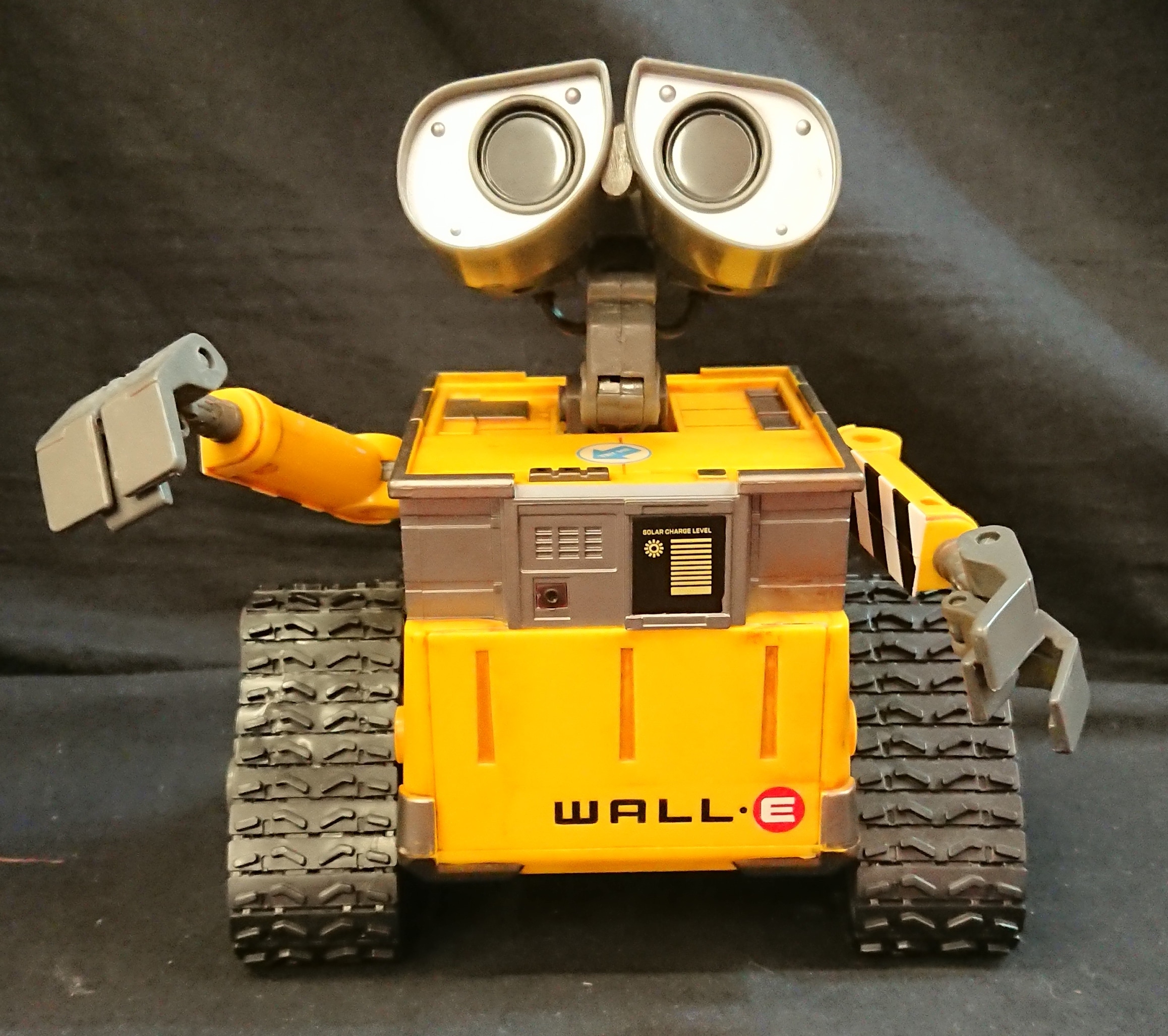 THINKWAY TOY INTERACTION WALL・E/DISNEY PIXAR 【ウォーリー/WALL・E