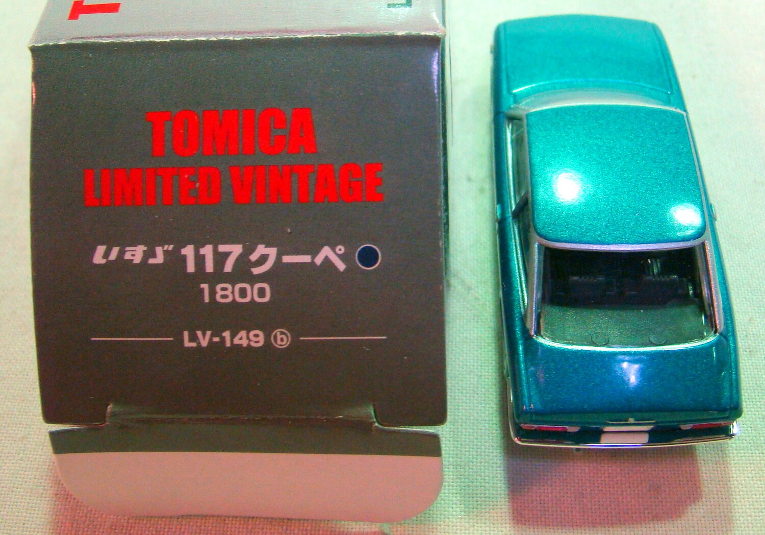 售价 1,800日元 售罄加入通知列表 产品信息 tomytec tomica limited