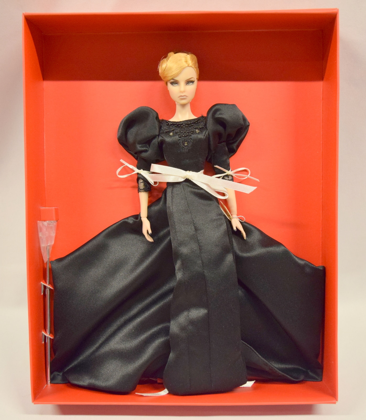 integrity toys アグネス　fashion royalty