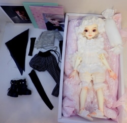 通販激安サイト Doll zone MingJing ドール　本体　1/6 29センチ　中古品 おもちゃ/人形