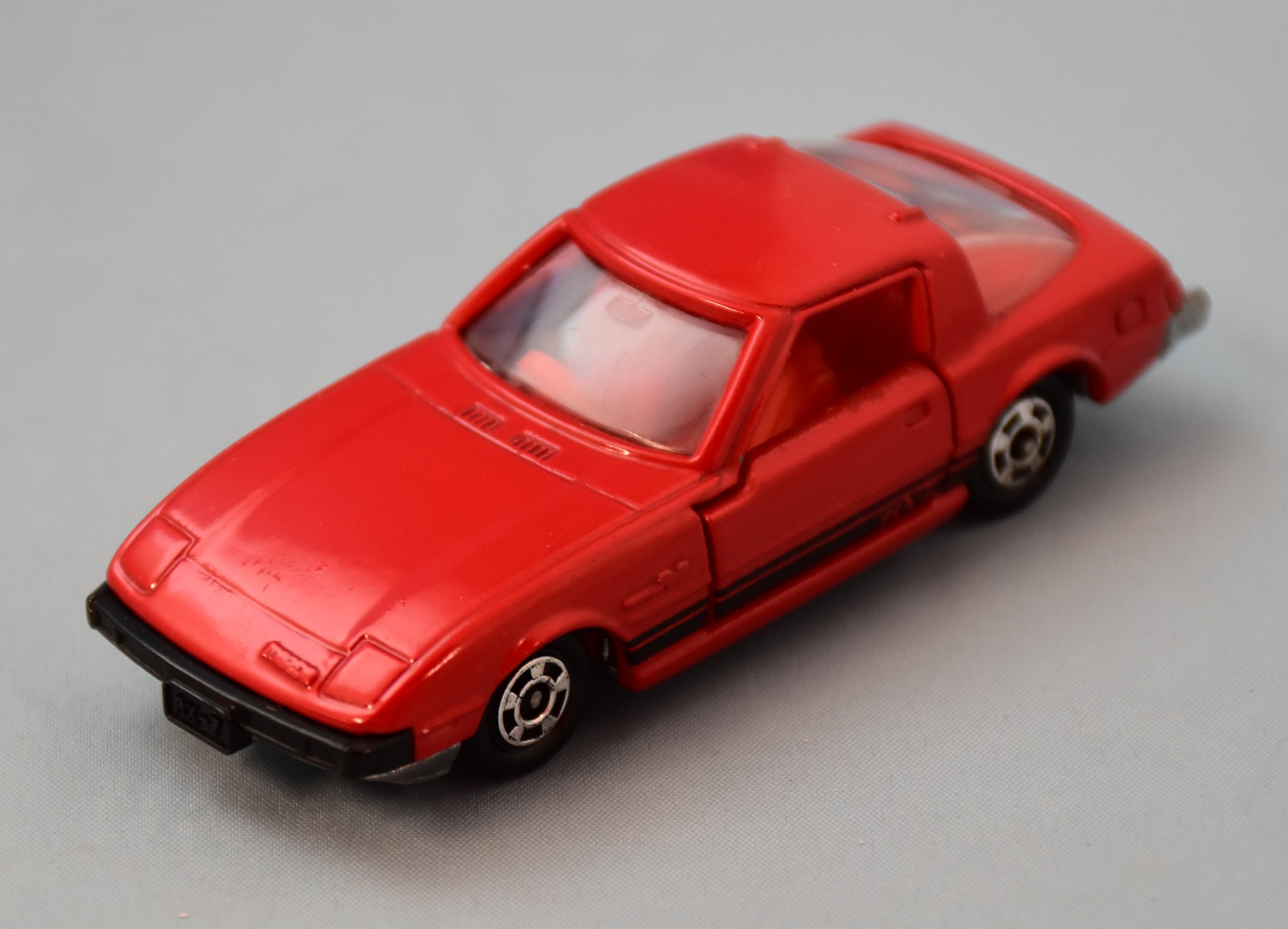 トミー トミカ黒箱日本製 マツダサバンナRX-7リミテッド/赤/赤内装 50-3-4 | ありある | まんだらけ MANDARAKE トミー トミカ黒箱日本製 マツダサバンナRX-7リミテッド/赤/赤内装 50-3-4 | ありある | まんだらけ MANDARAKE