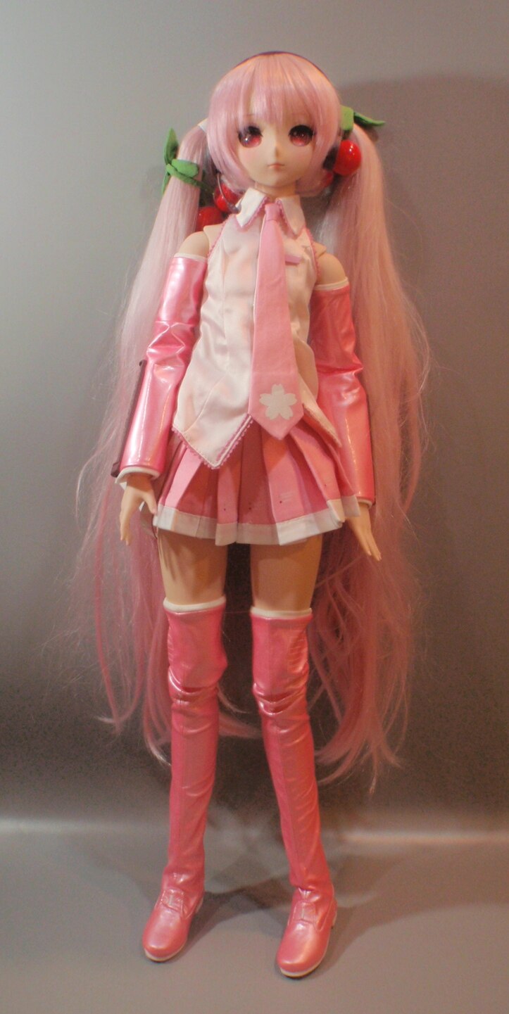 sakura miku dollfie