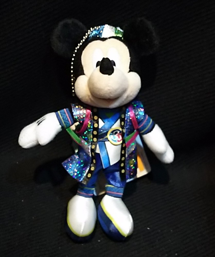 東京ディズニーリゾート ぬいぐるみバッジ ミッキーマウス 35周年 ディズニー夏祭り18 まんだらけ Mandarake