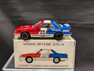 トミカ/アイアイアド特注 ニッサン スカイライン GTS-R #23トリコロール