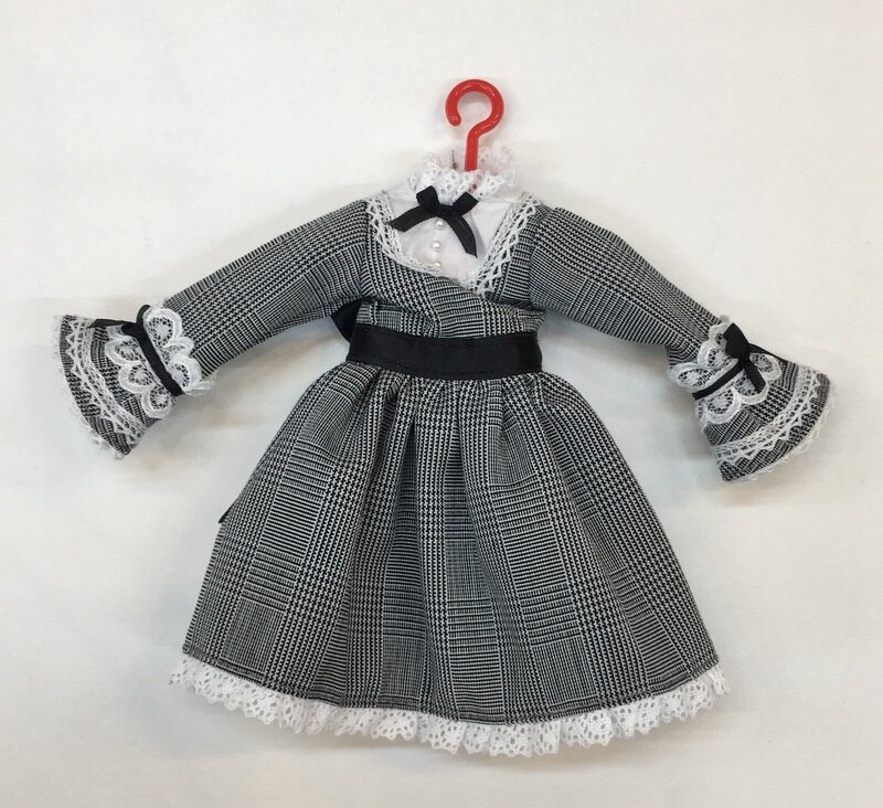 ドール衣装 リトルファクトリー リカちゃんなど22cm チェックの姫袖ワンピース まんだらけ Mandarake