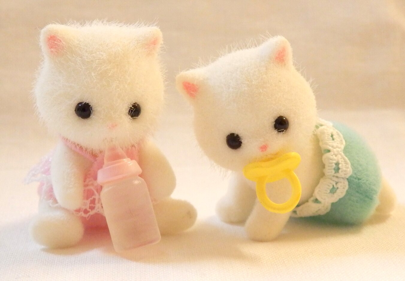 SILK CAT TWINS NI-111 Epoch Sylvanian Families Calico Critters