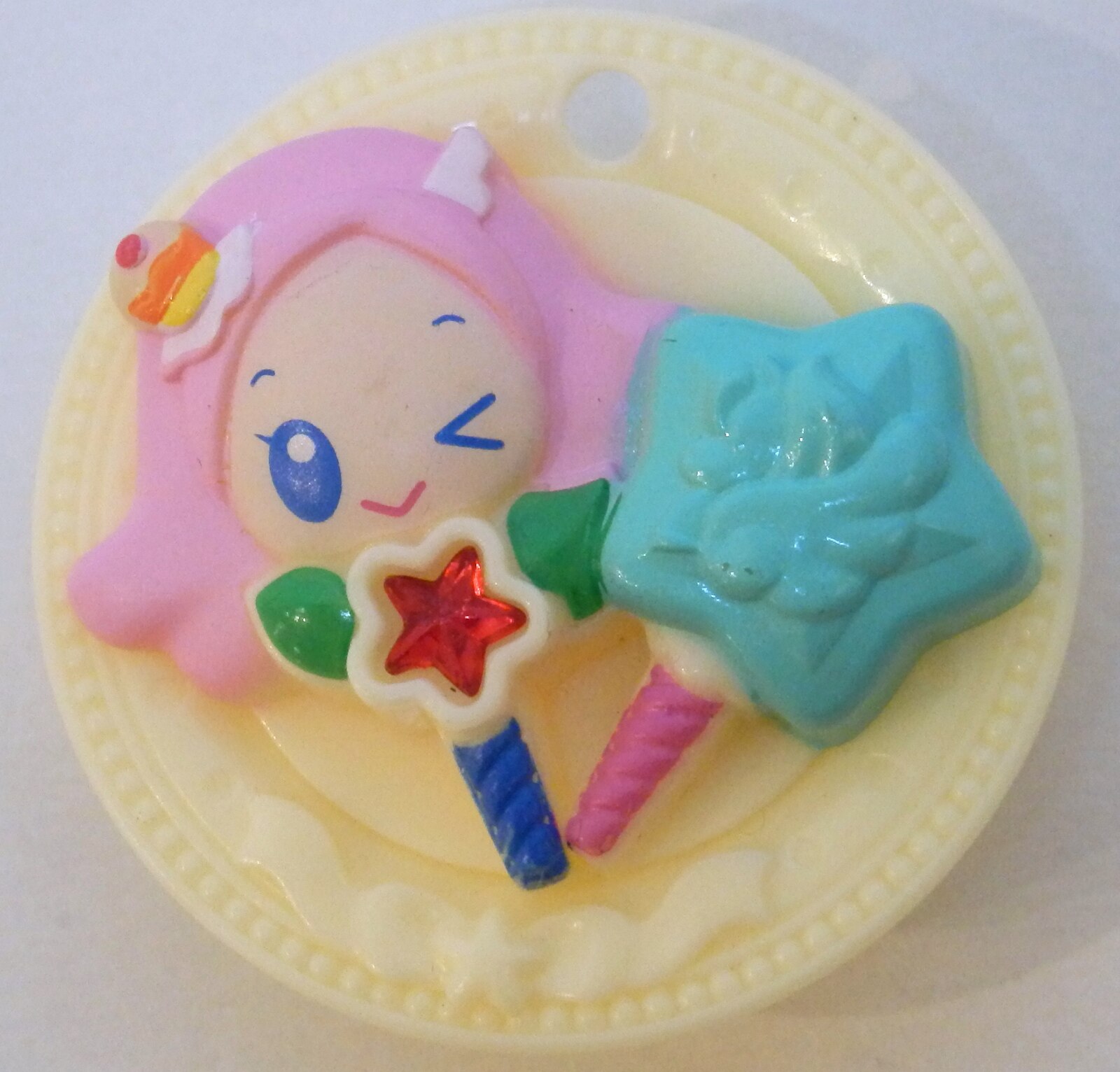 バンダイ キラキラ プリキュアアラモード アニマルスイーツ ペガサスパルフェケーキポップ プリキュア極暖ヒートテック購入特典 まんだらけ Mandarake