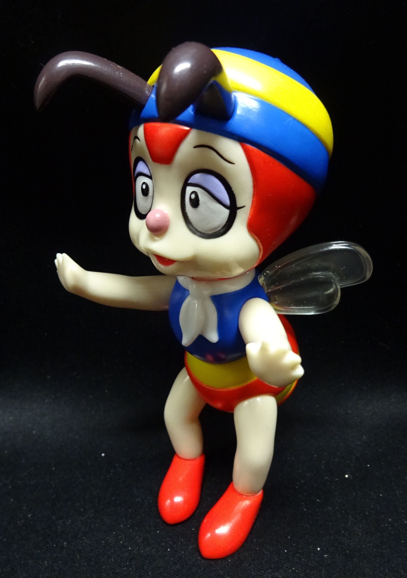 トイフル みなしごハッチ アーヤ