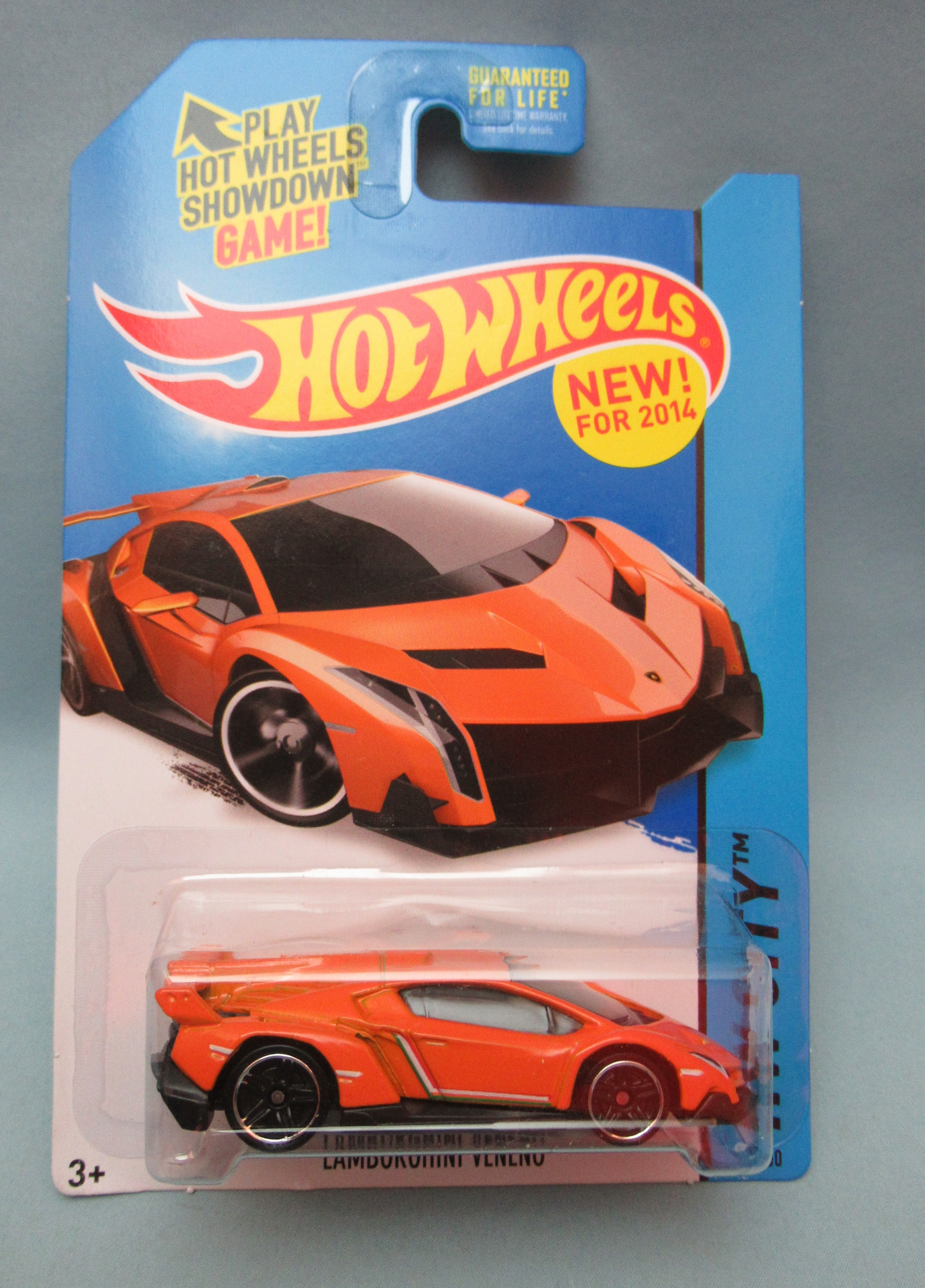 Orange 2014 Hot Wheels Hw City Lamborghini Veneno by Mattel