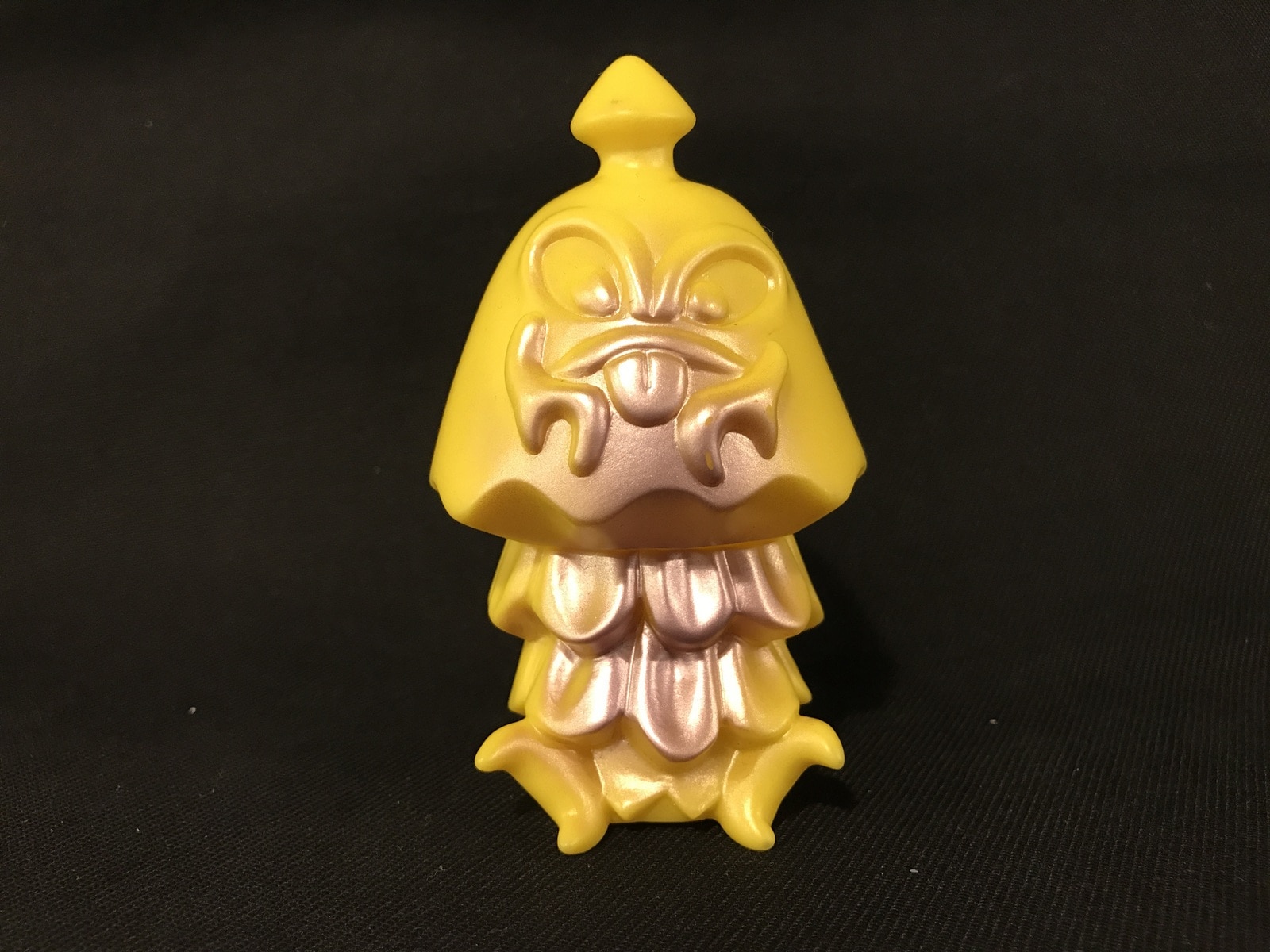 ガーガメル グライフェンとガーガメルのバイ菌軍団大行進 イジワル菌 黄素体 メタリックパープル まんだらけ Mandarake