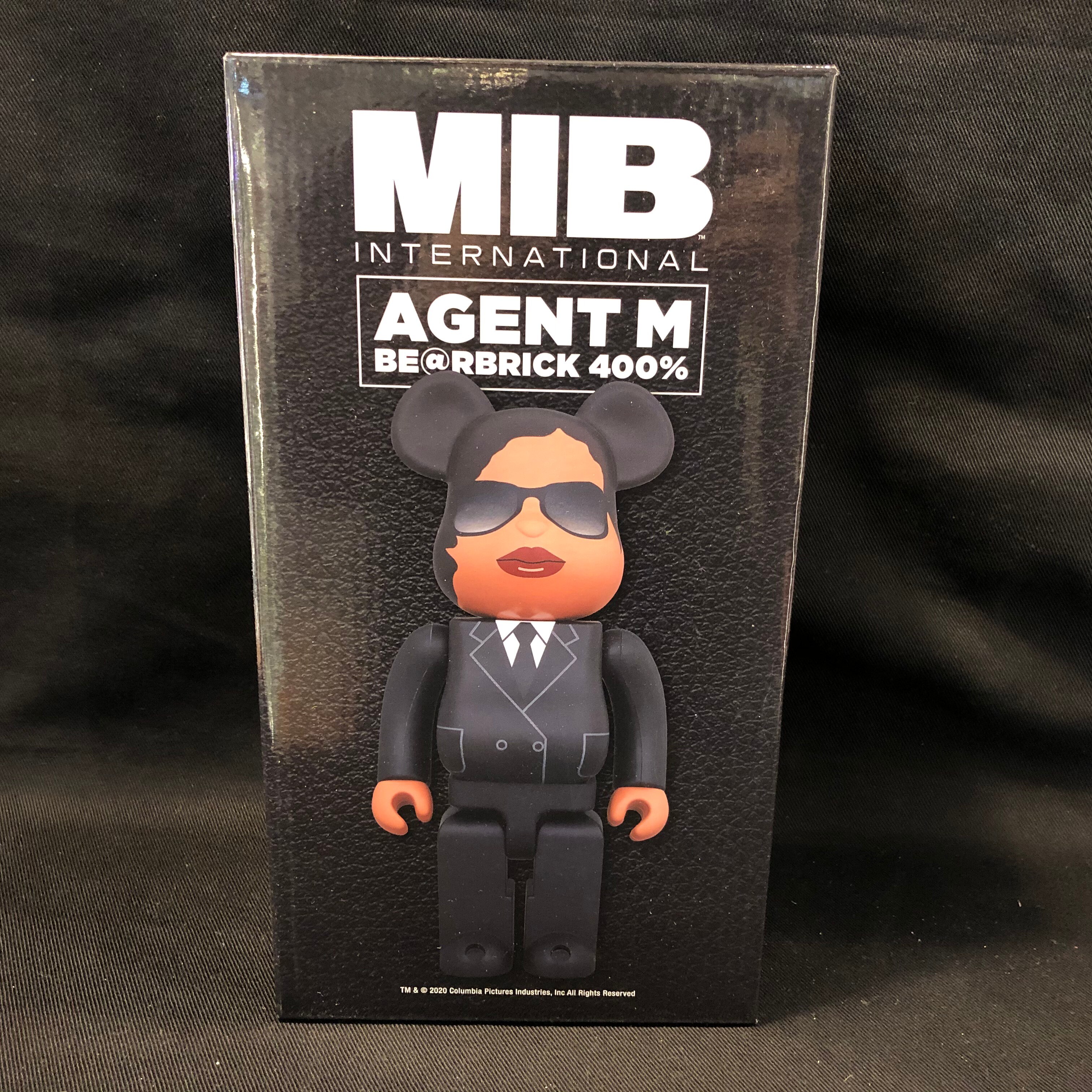 MIB AGENT M BE@RBRICK 400%ベアブリック-
