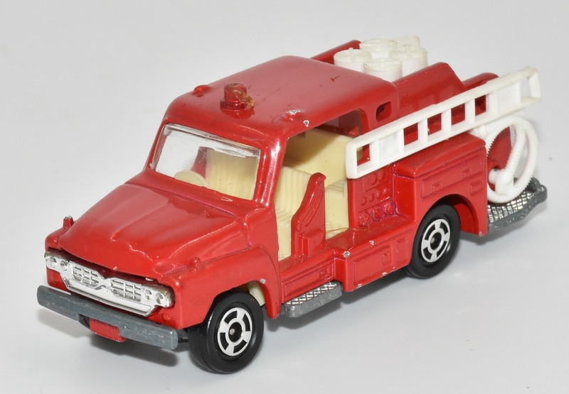 トミー トミカ黒箱日本製 いすゞポンプ消防車 68-1-6 | ありある 