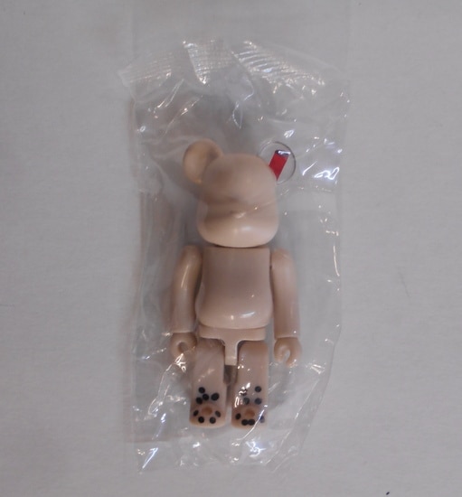 be@rbrick (bearbrick) series 38 jellybean tapioca milk tea 100%