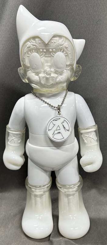 Middle scale Astro Boy Gray Ver.-