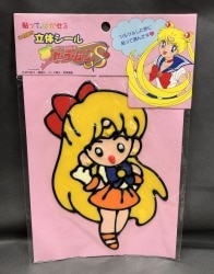 A mysterious three-dimensional sticker that can be pasted and peeled off