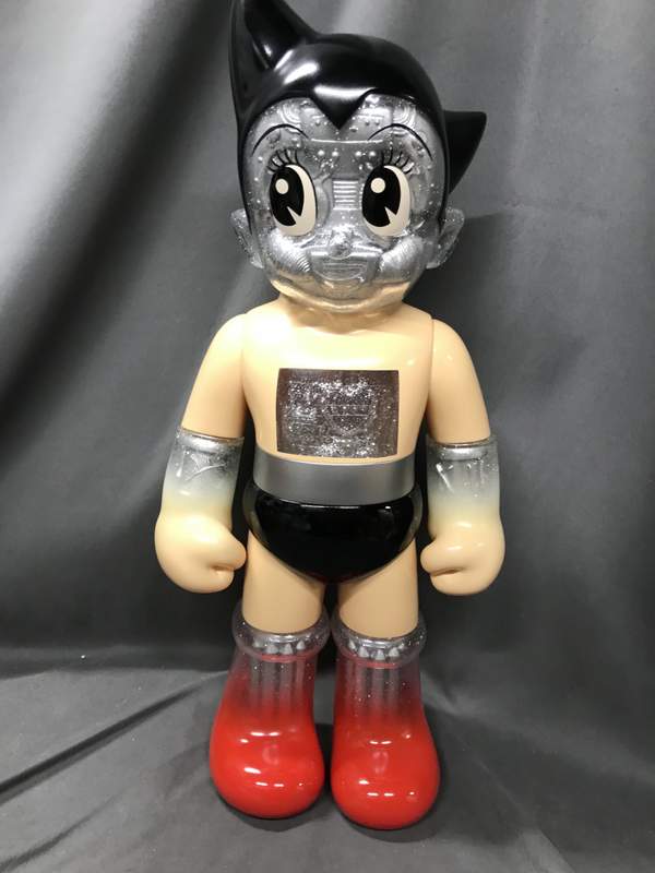 SECRETBASE Tezuka Pro BIG SCALE Astro Boy (Tetsuwan Atom) #23