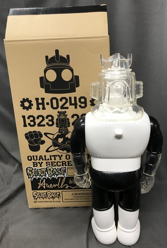 SECRET BASE Big Scale H-0249 Type-White ソフビ ロボット - フィギュア