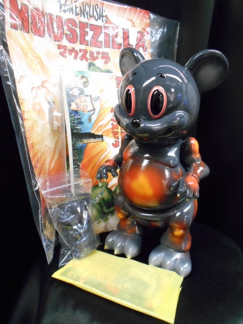 BlackBook Toy RON ENGLISH MOUSEZILLA MELTDOWN | まんだらけ Mandarake