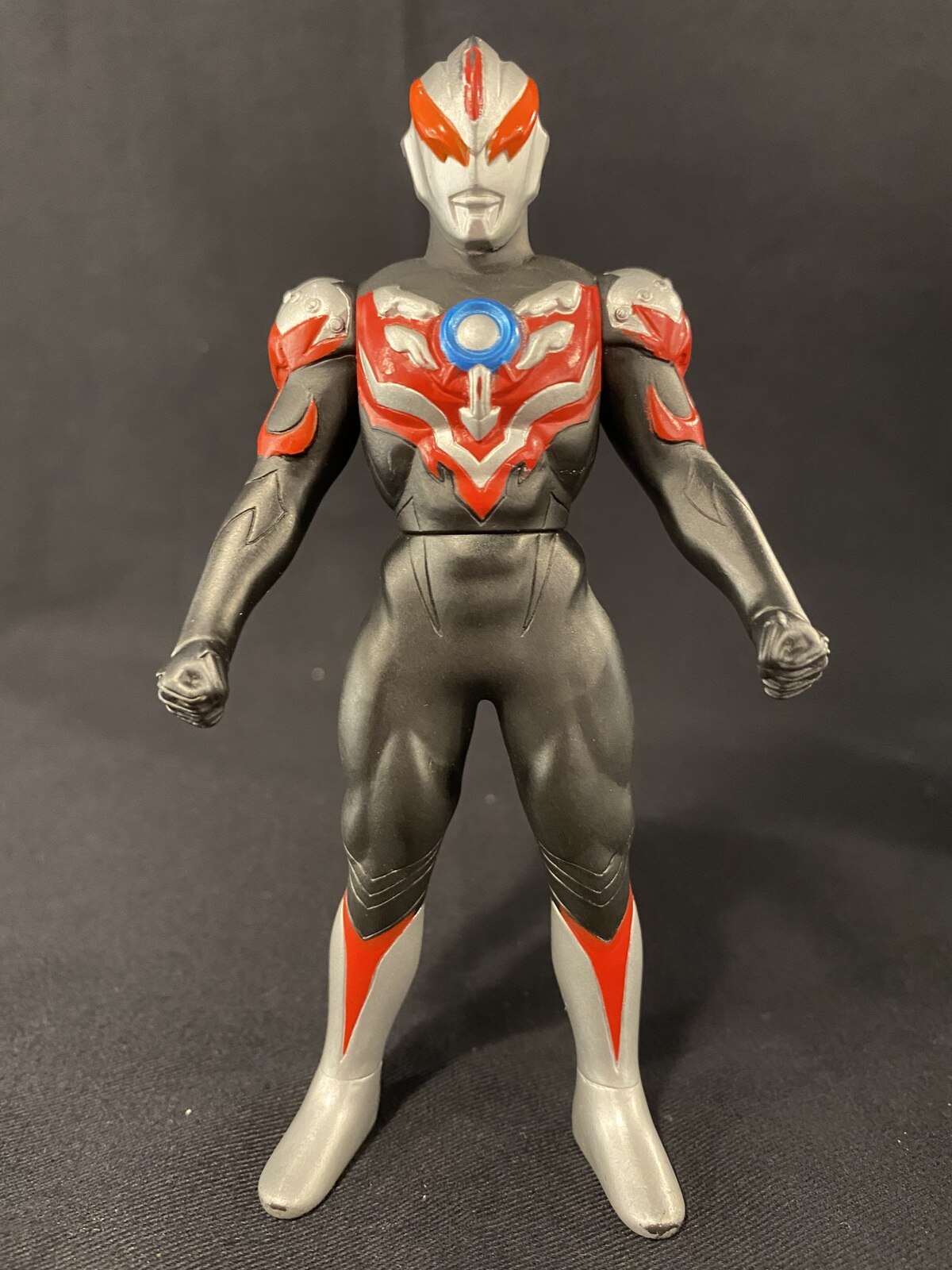 バンダイ ウルトラヒーローオーブ ウルトラマンオーブ ウルトラマン 