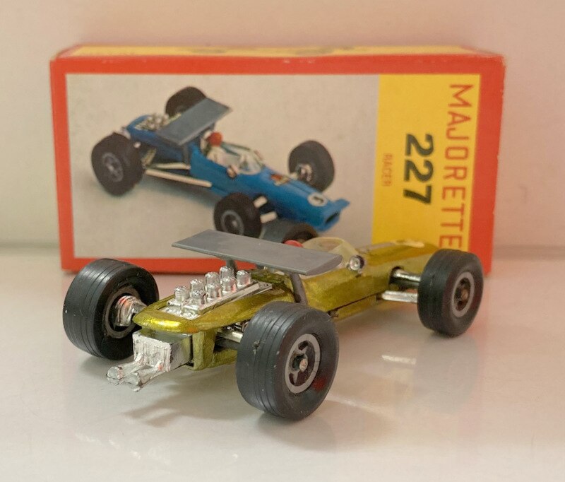 Majorette RACER MADE IN FRANCE LOTUS イエローメタ/グレーウイング 227 | ありある | まんだらけ  MANDARAKE