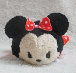 ディズニーストア TSUM TSUM ミニー2